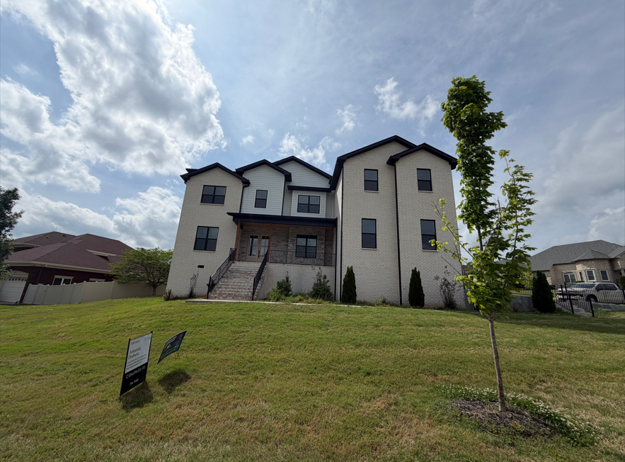 Modern Farmhouse New Build — Middle TN
